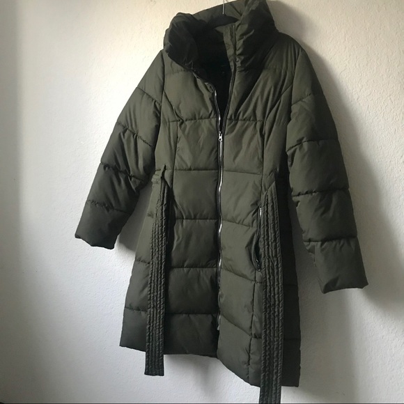 Mossimo Supply Co. Jackets & Blazers - Mossimo Women’s Puffer Coat.